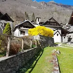 Casa Dei Nonni * Ceppo Morelli