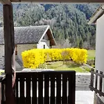 Casa vacanze Casa Dei Nonni Ceppo Morelli