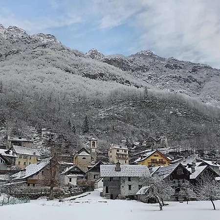 Casa Dei Nonni Ceppo Morelli